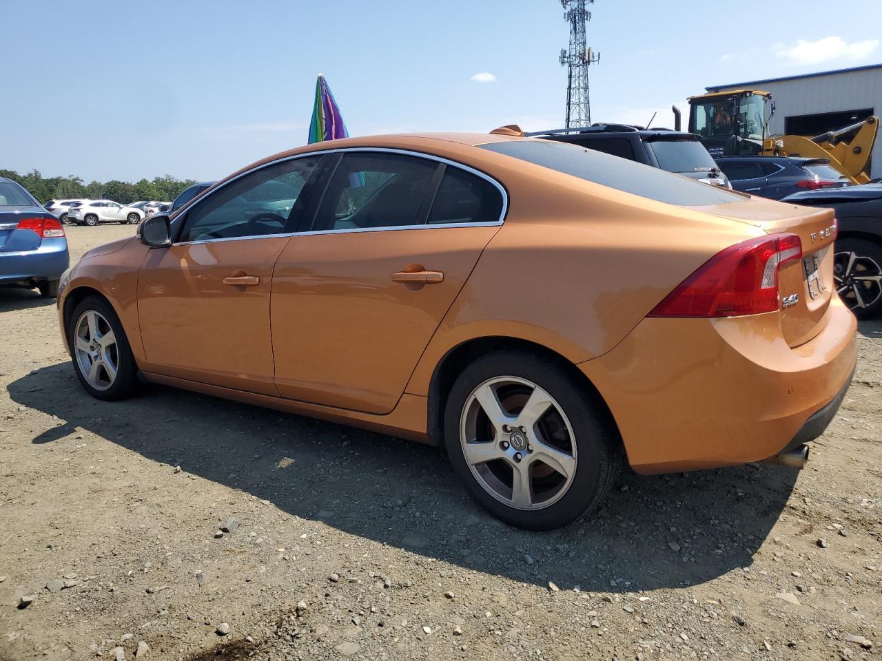 2013 VOLVO S60