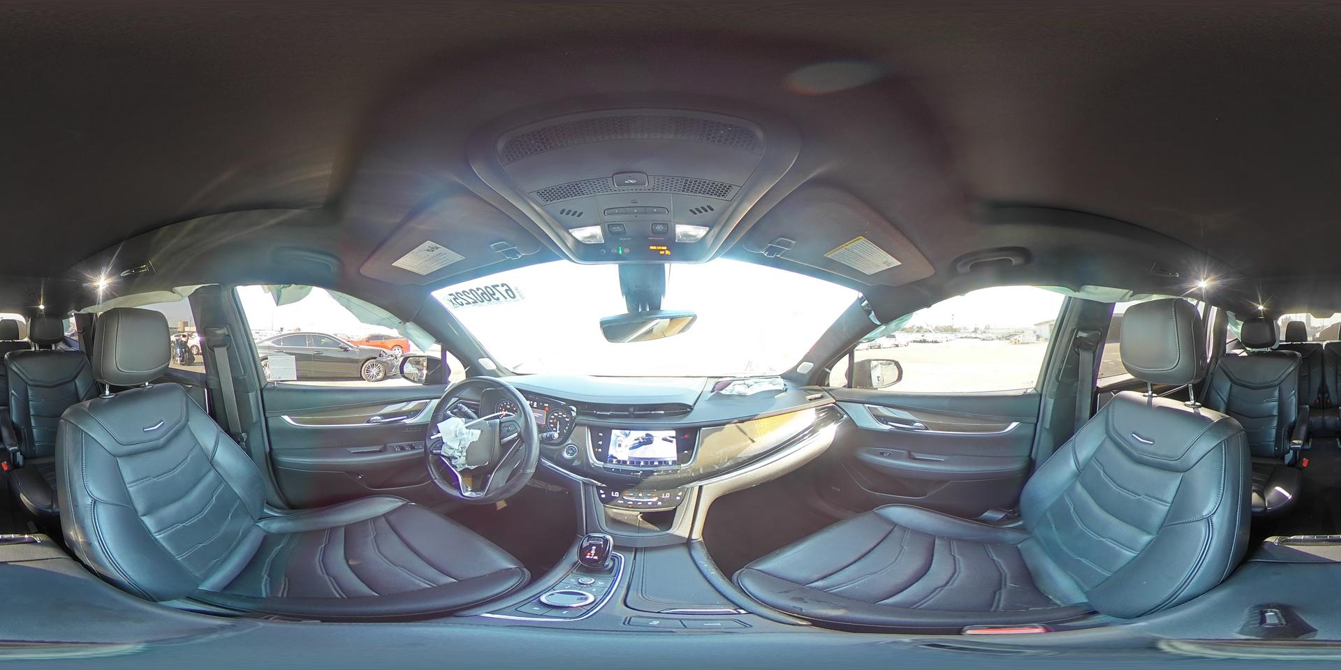 2021 CADILLAC XT6