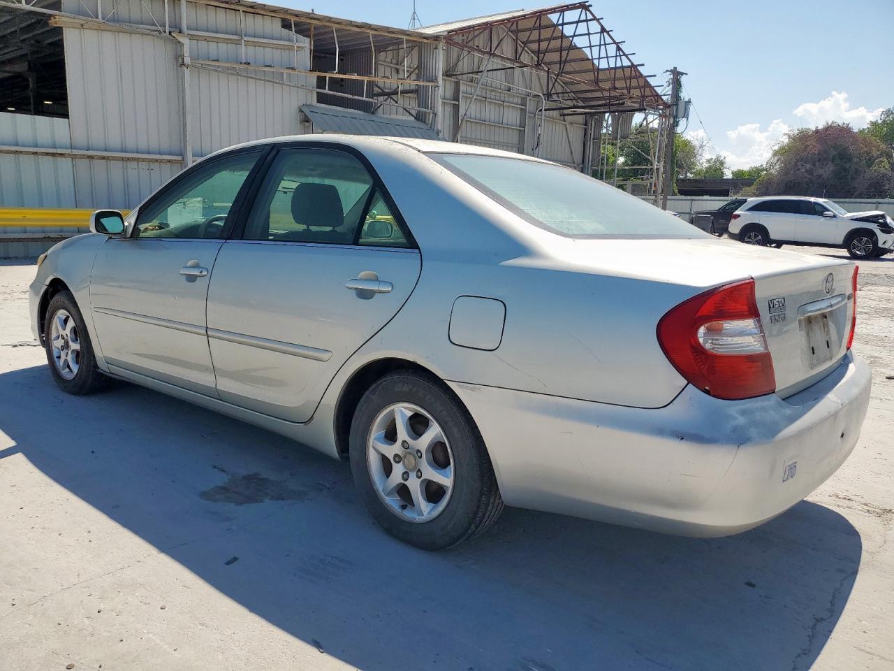 2002 TOYOTA CAMRY
