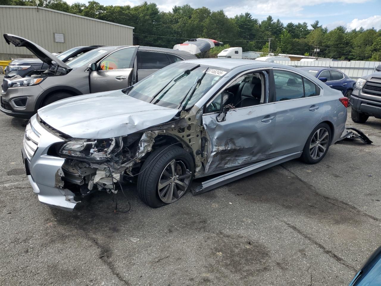 2016 SUBARU Legacy