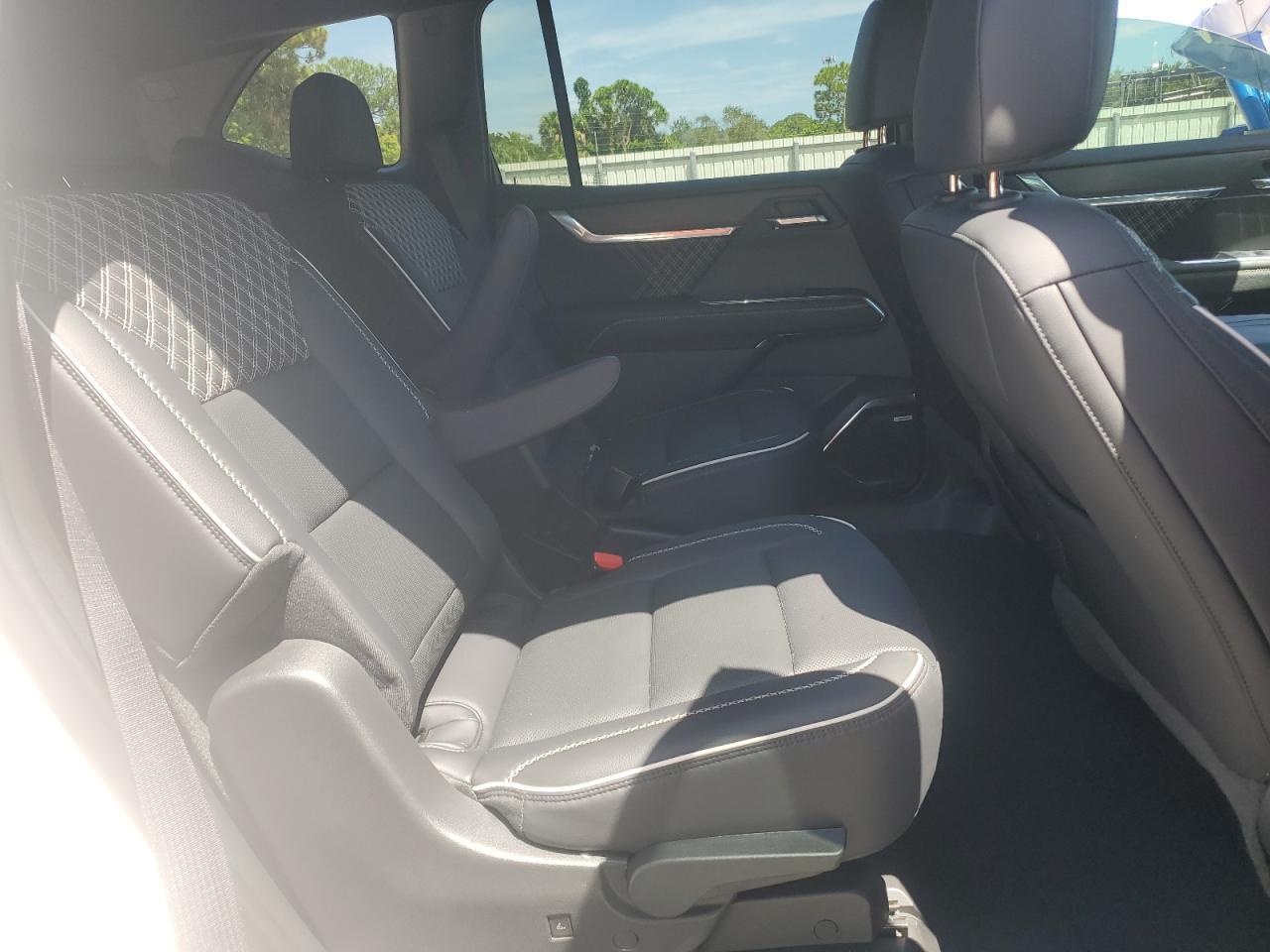 2024 GMC ACADIA