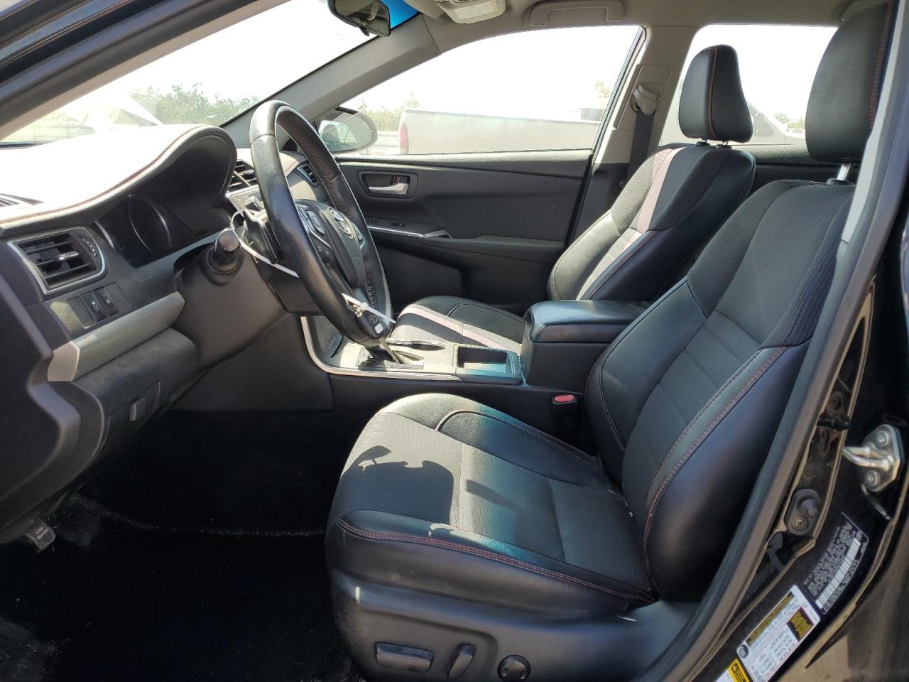 2017 TOYOTA CAMRY