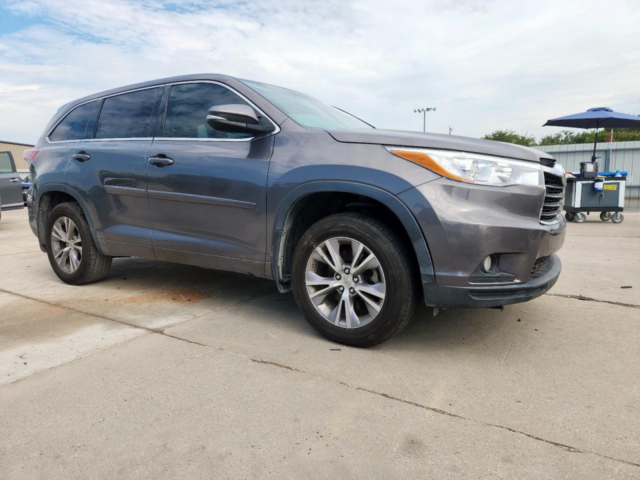 2014 TOYOTA HIGHLANDER