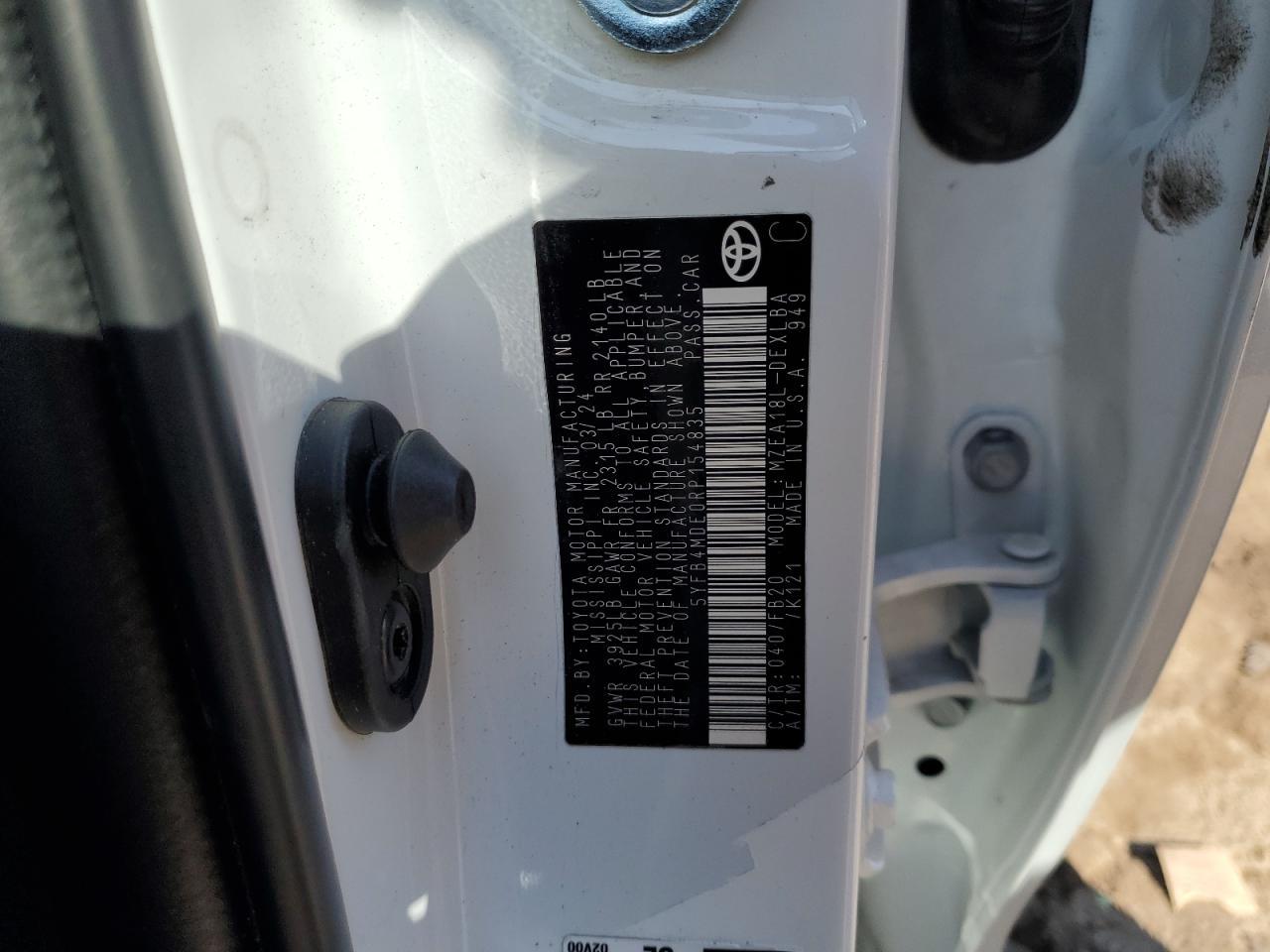 2024 TOYOTA COROLLA