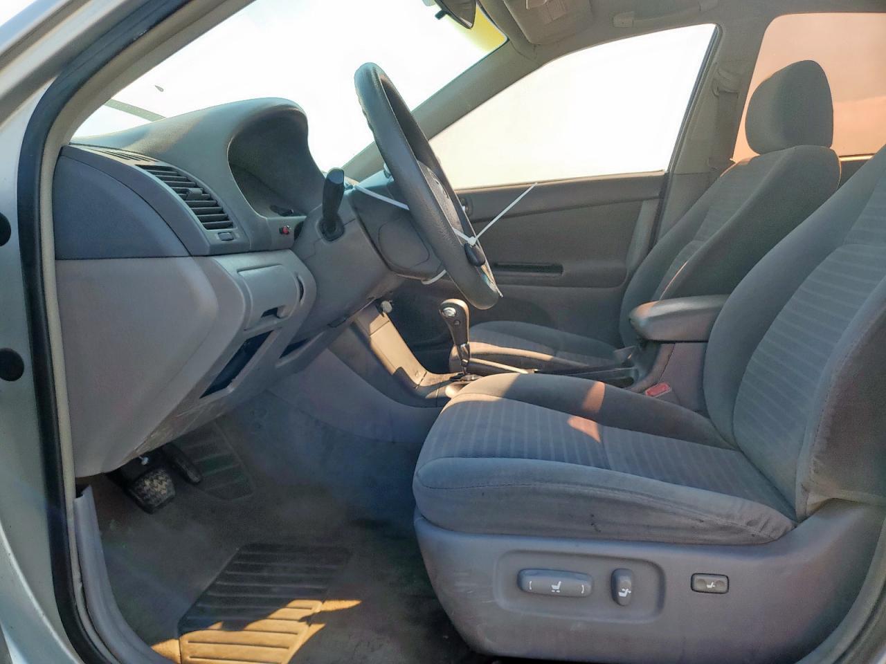 2005 TOYOTA CAMRY