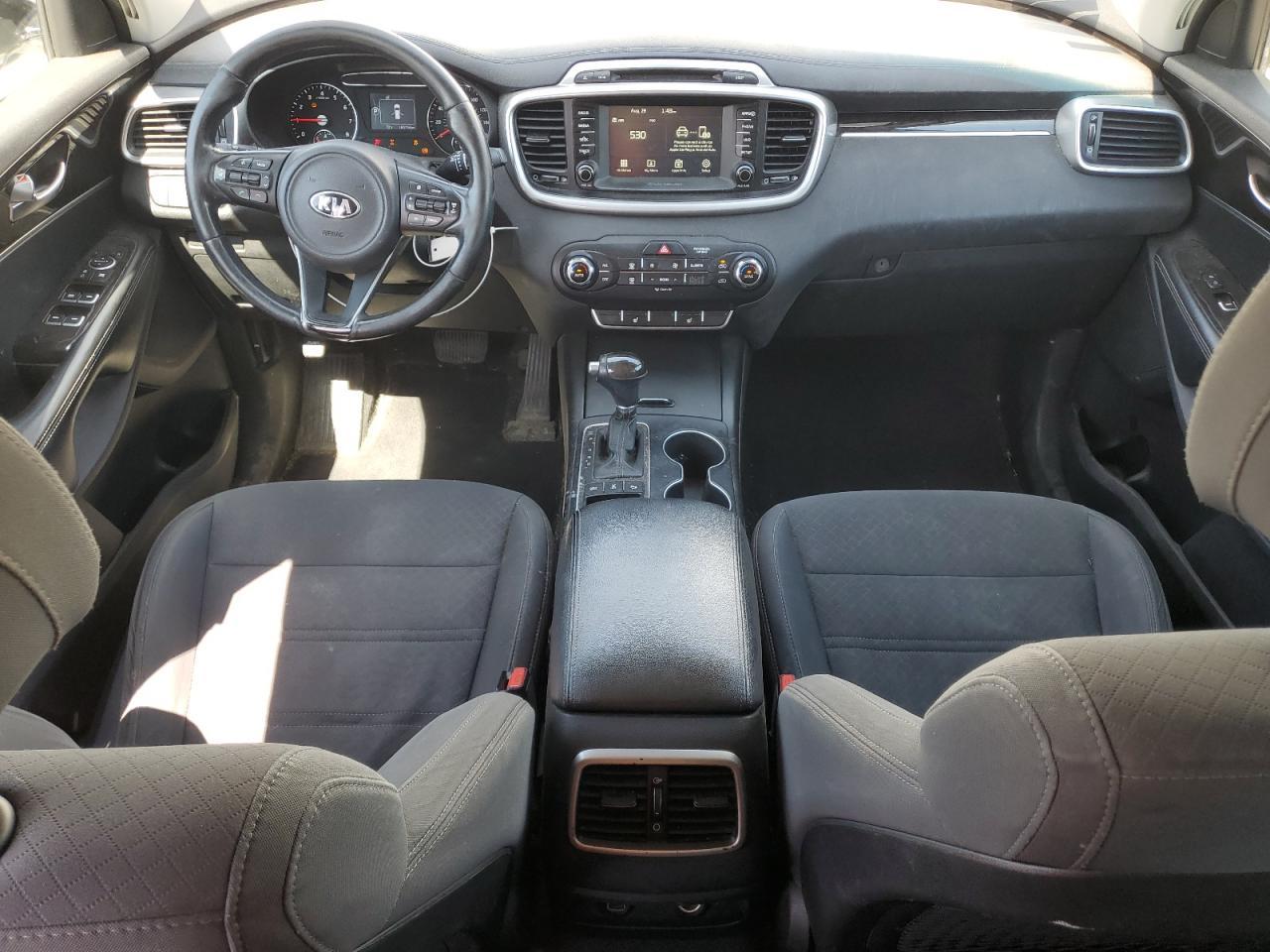 2017 KIA SORENTO