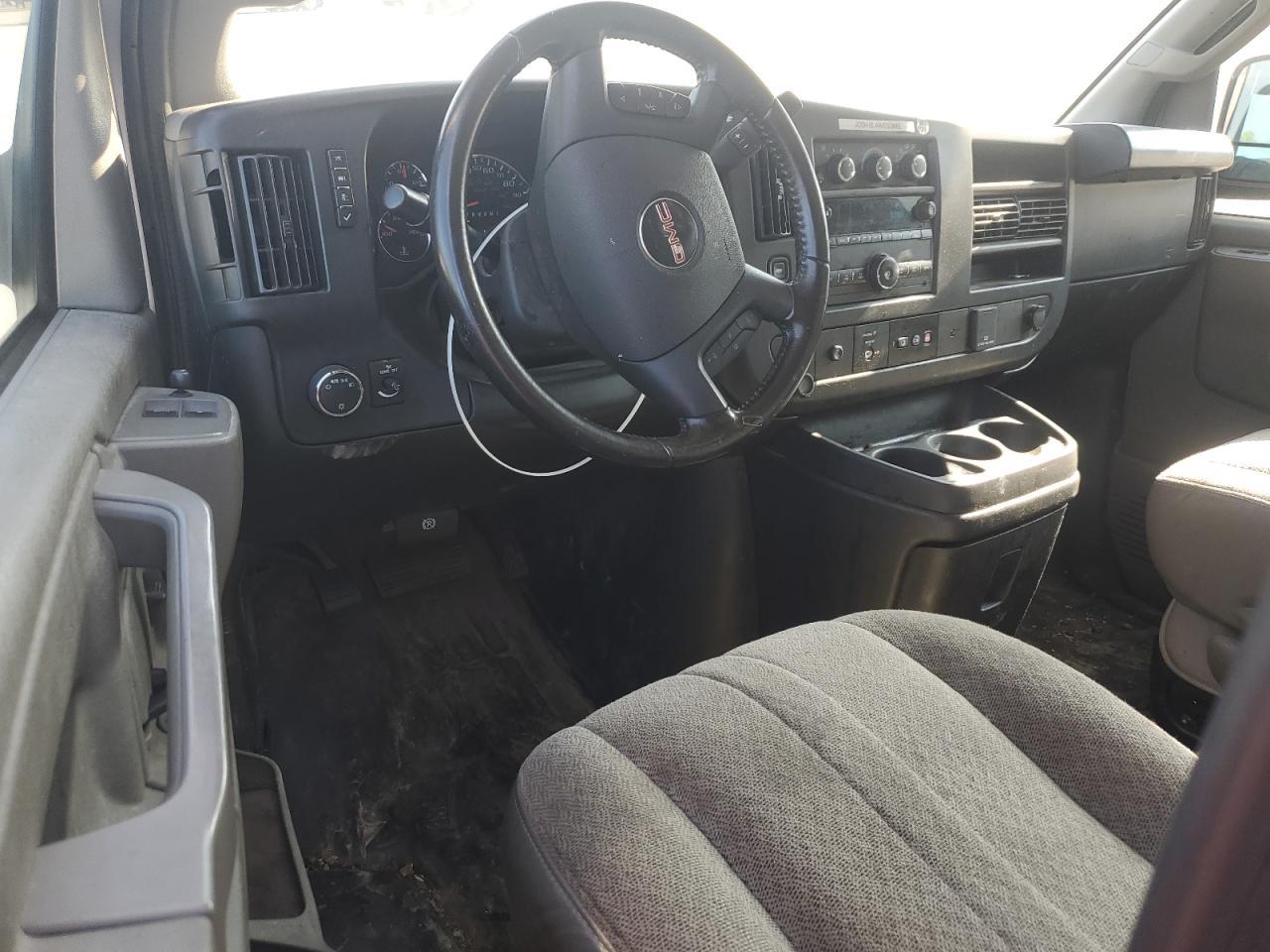 2023 GMC Savana