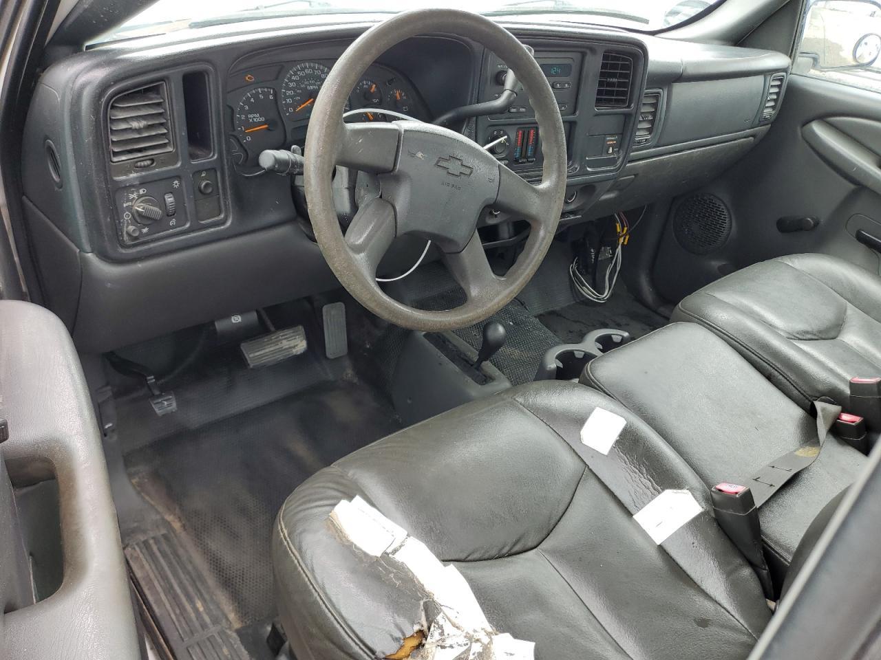 2004 CHEVROLET Silverado