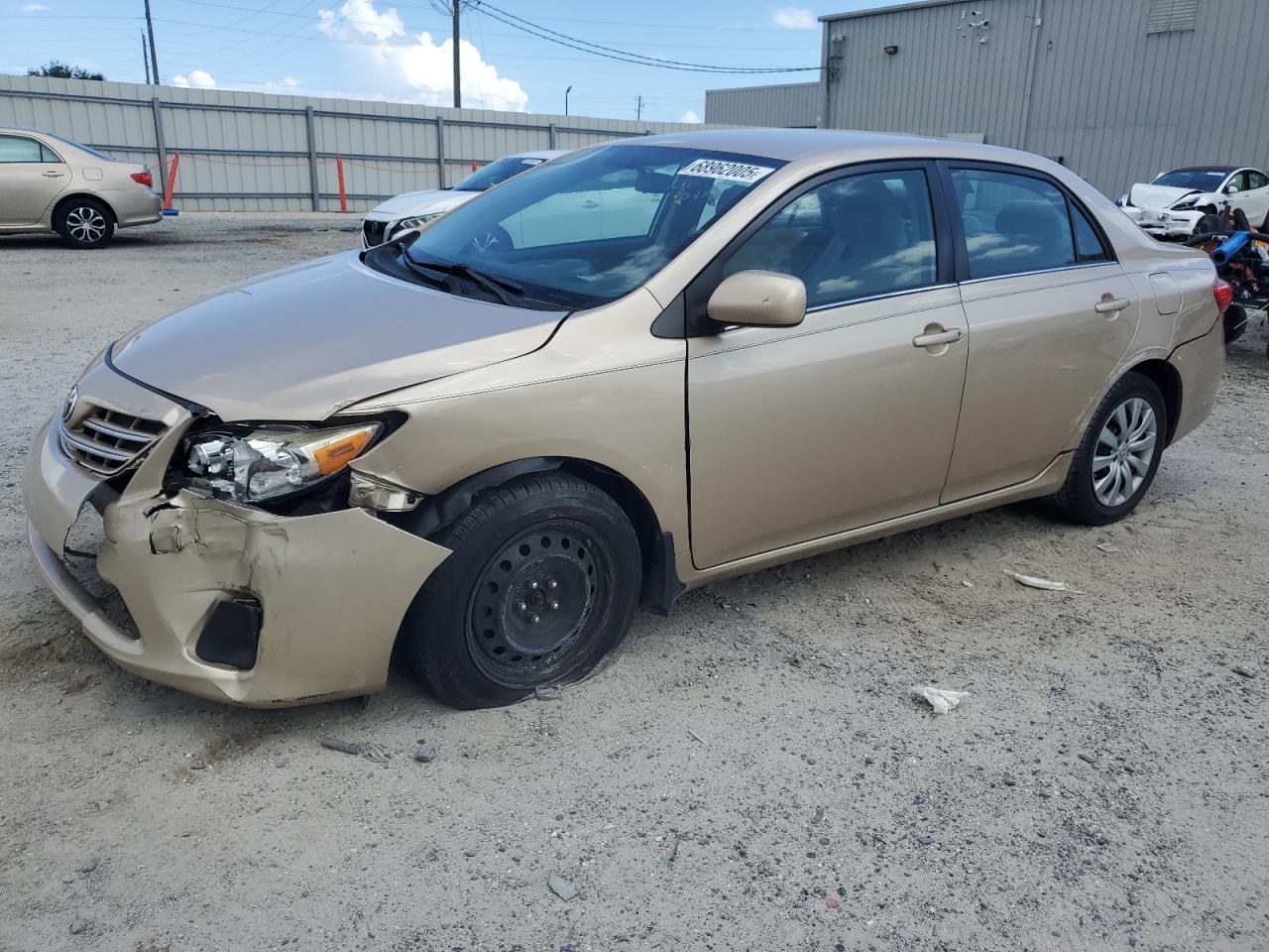 2013 TOYOTA COROLLA