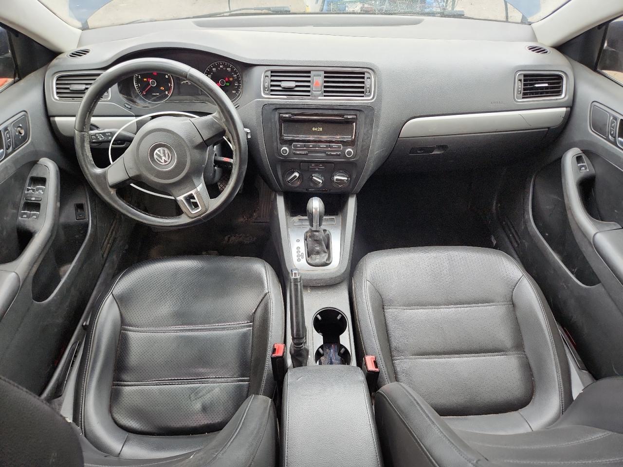 2013 VOLKSWAGEN JETTA