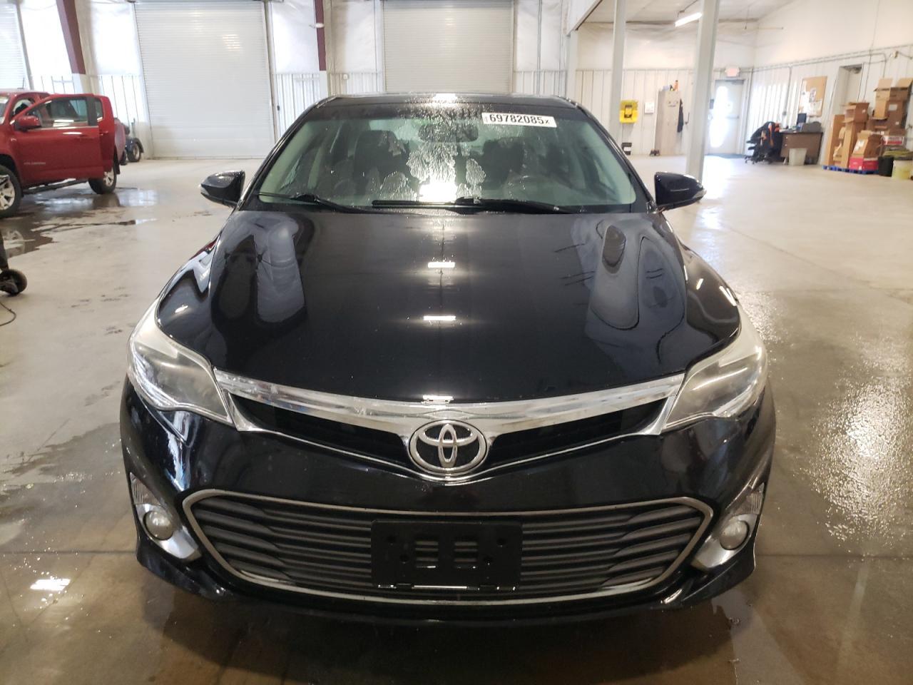 2014 TOYOTA Avalon