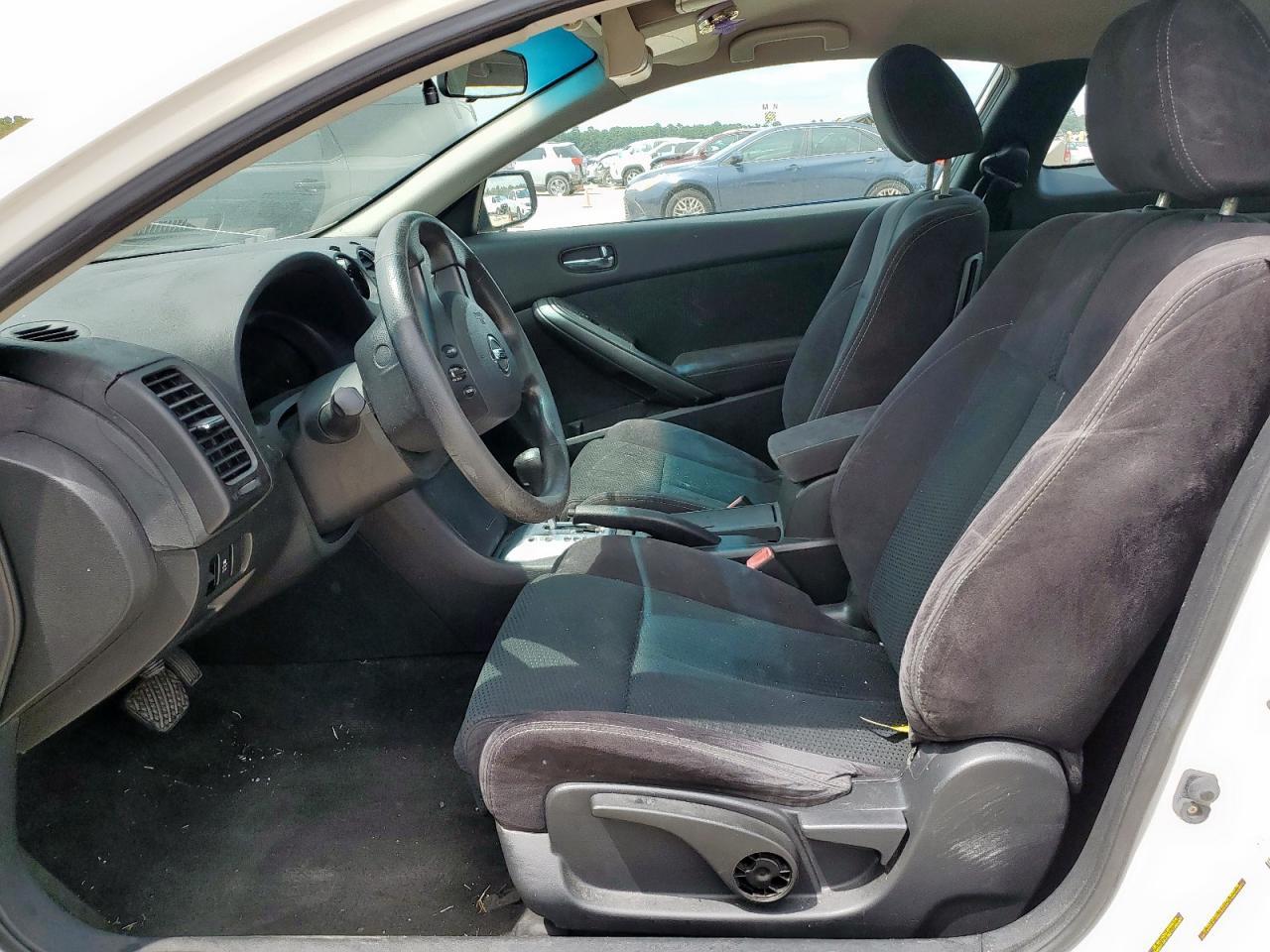 2011 NISSAN ALTIMA
