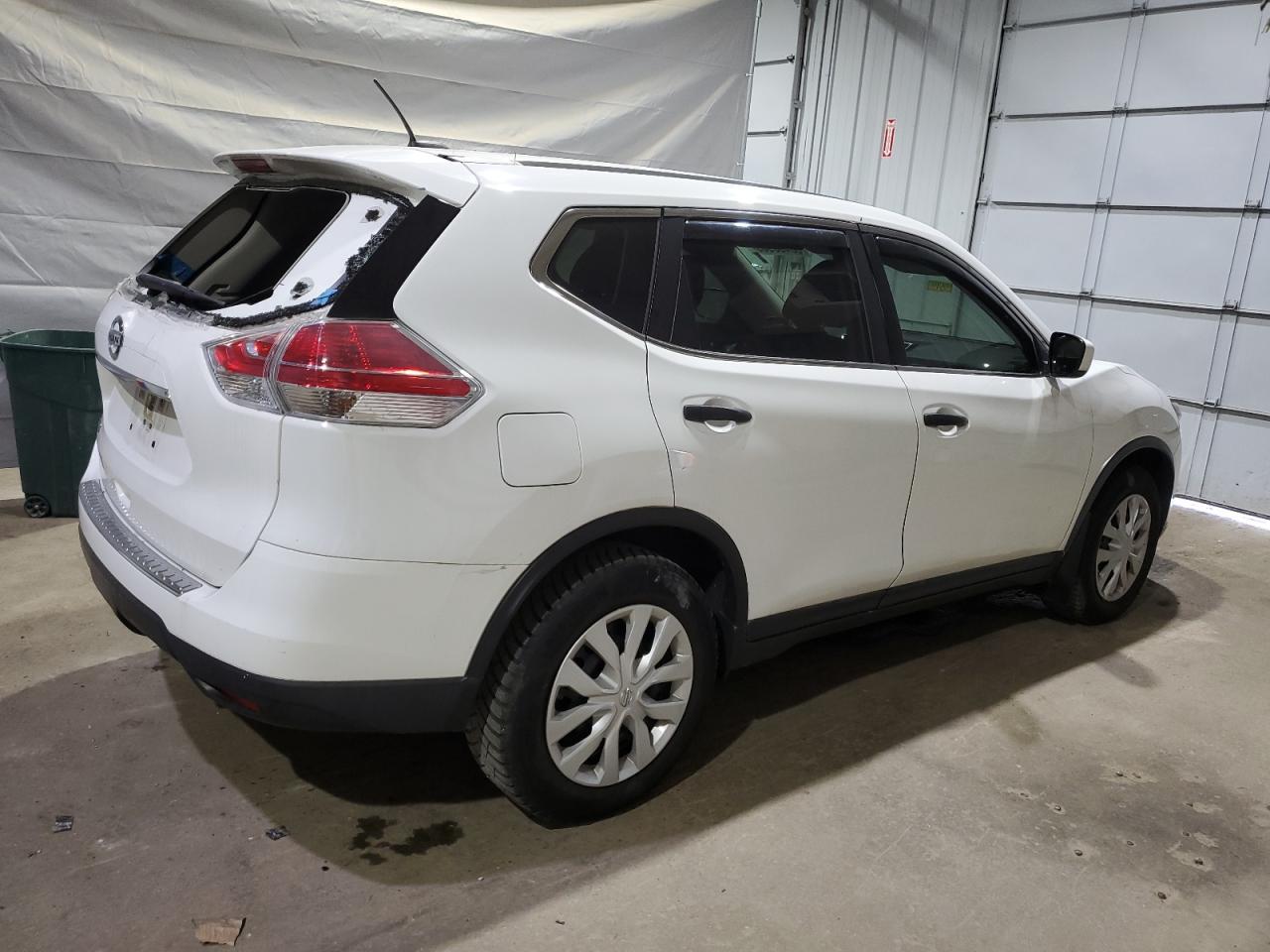 2016 NISSAN ROGUE