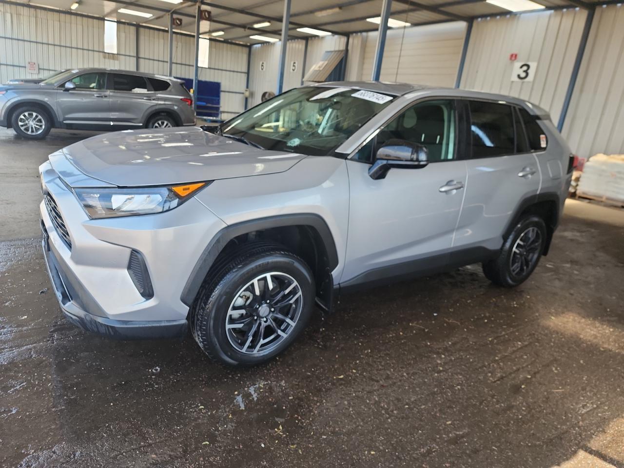 2022 TOYOTA RAV4