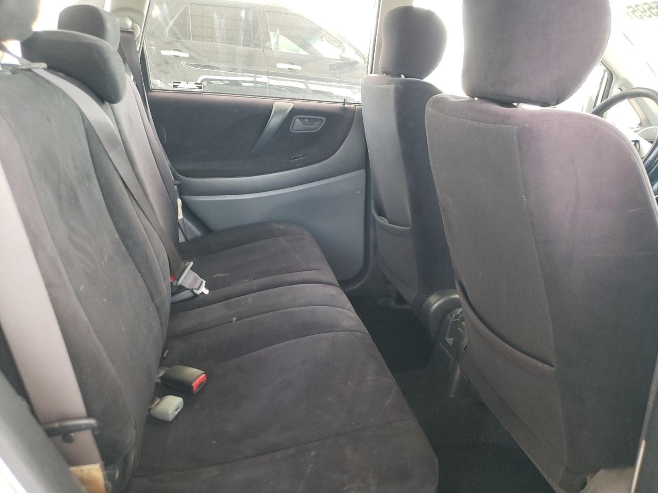 2003 SUZUKI Aerio