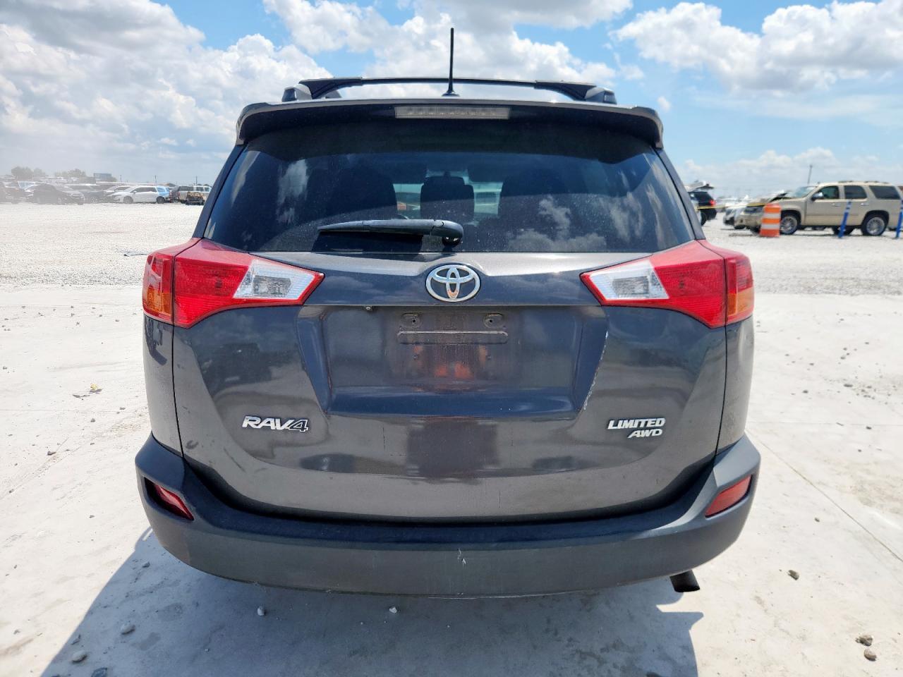 2013 TOYOTA RAV4
