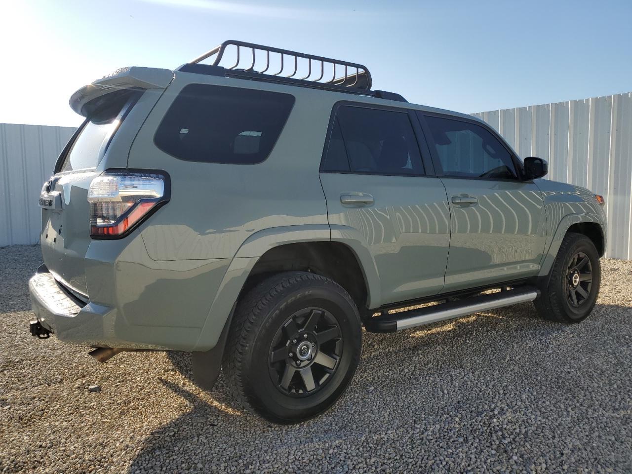 2022 TOYOTA 4Runner