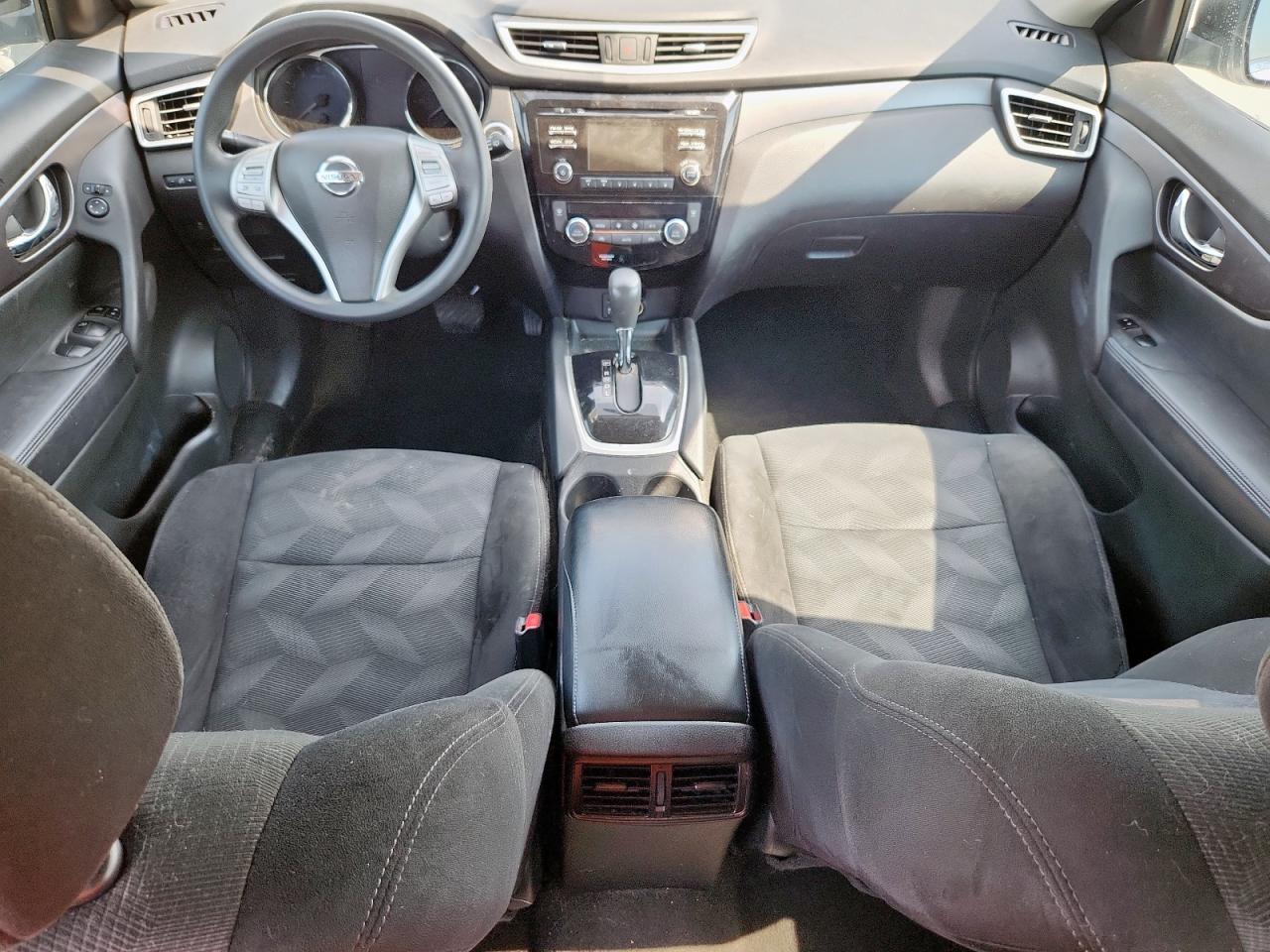 2016 NISSAN ROGUE