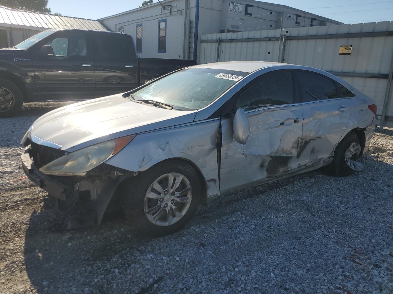 2011 HYUNDAI SONATA