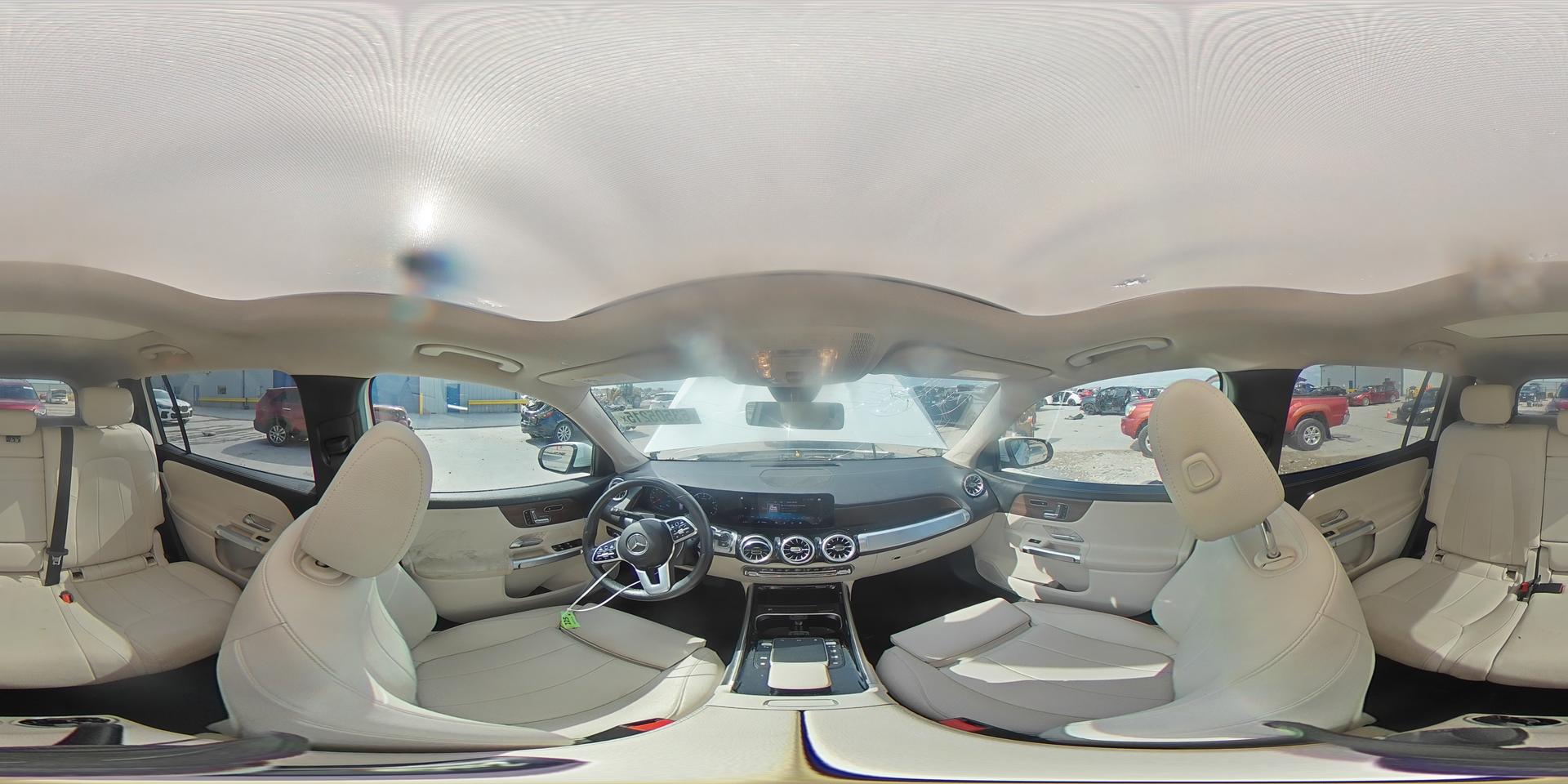 2023 MERCEDES-BENZ GLB-Class