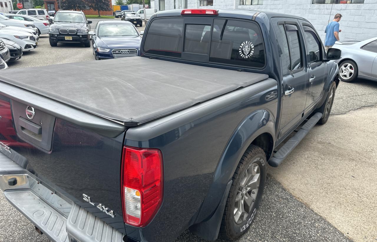 2015 NISSAN Frontier