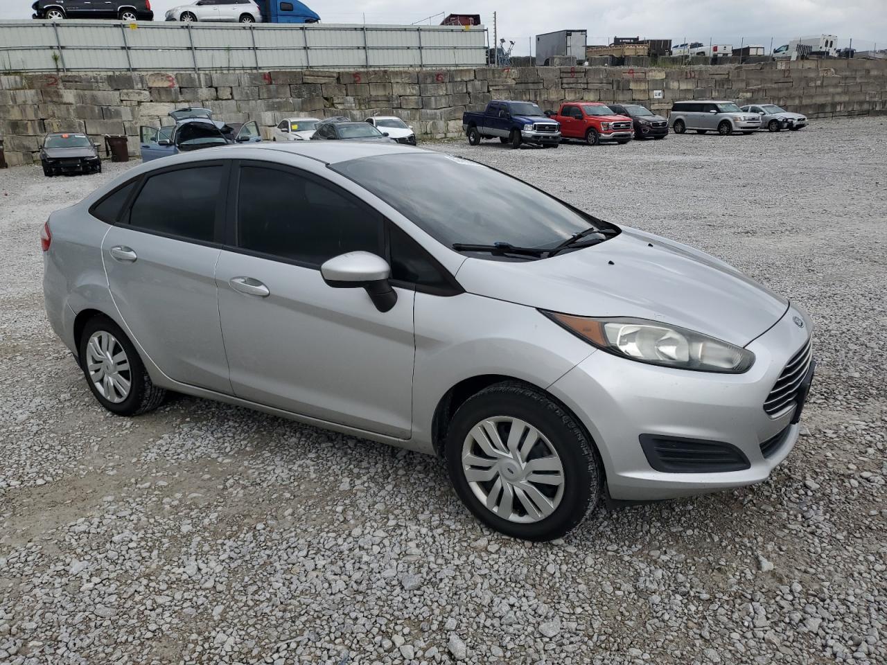 2017 FORD Fiesta