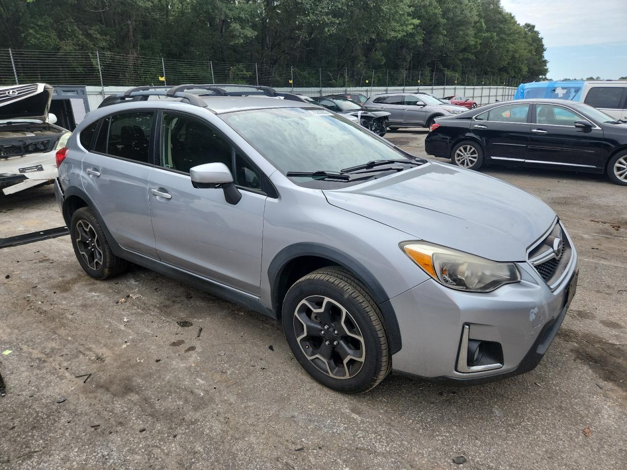 2016 SUBARU Crosstrek
