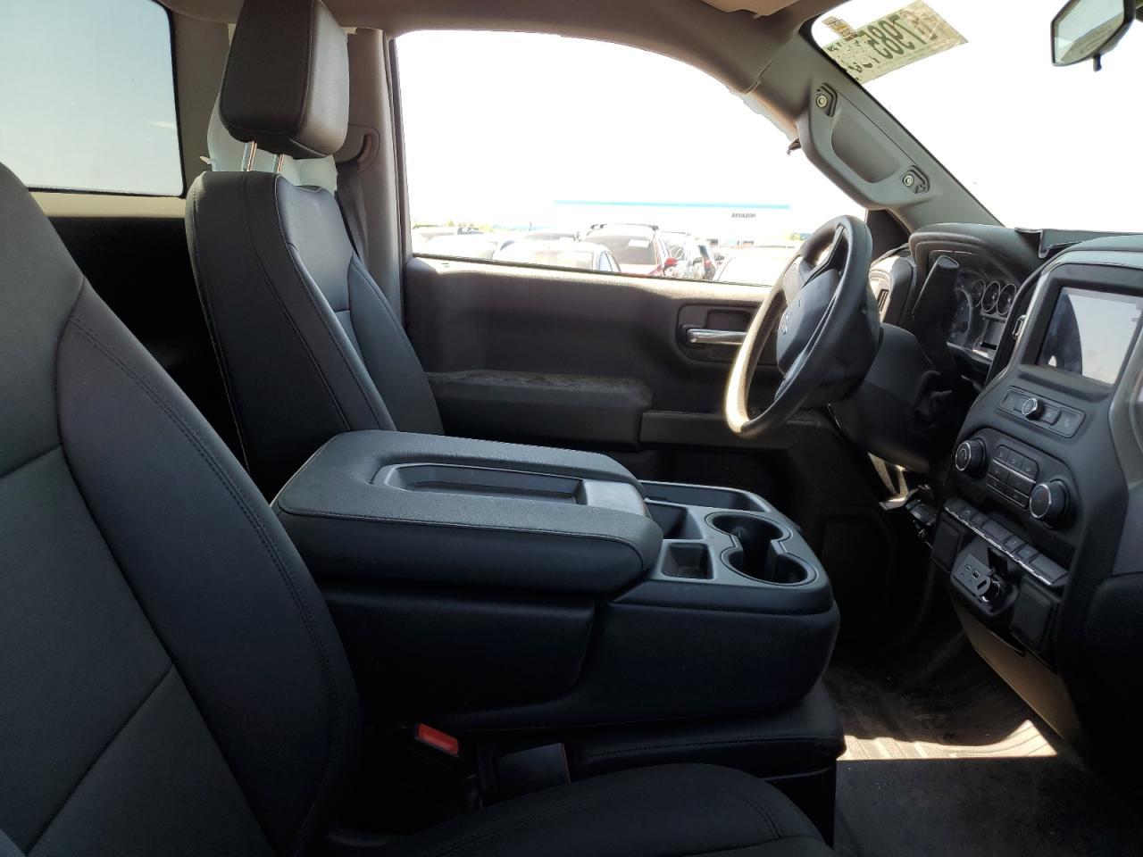 2025 CHEVROLET Silverado