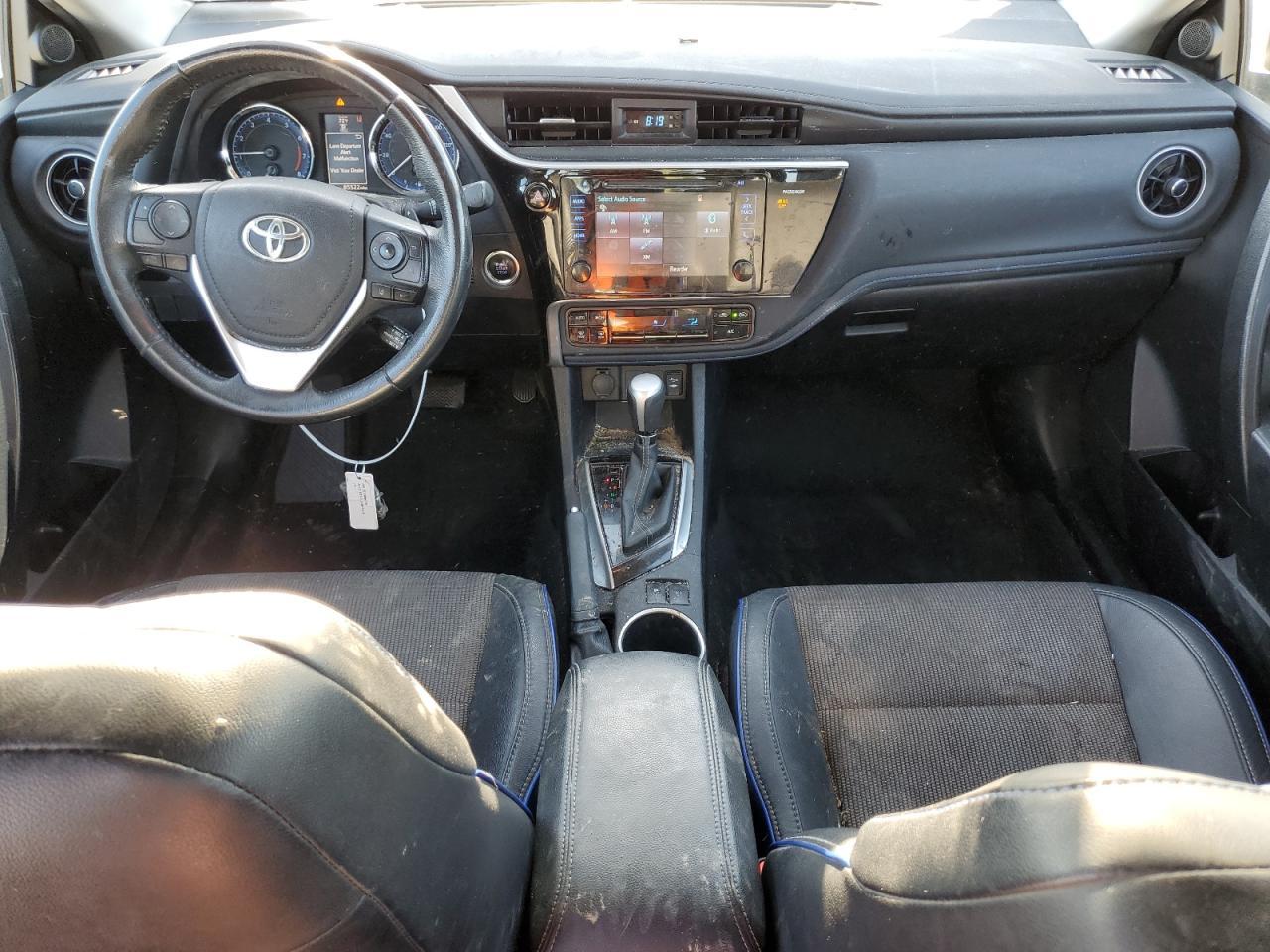 2017 TOYOTA COROLLA