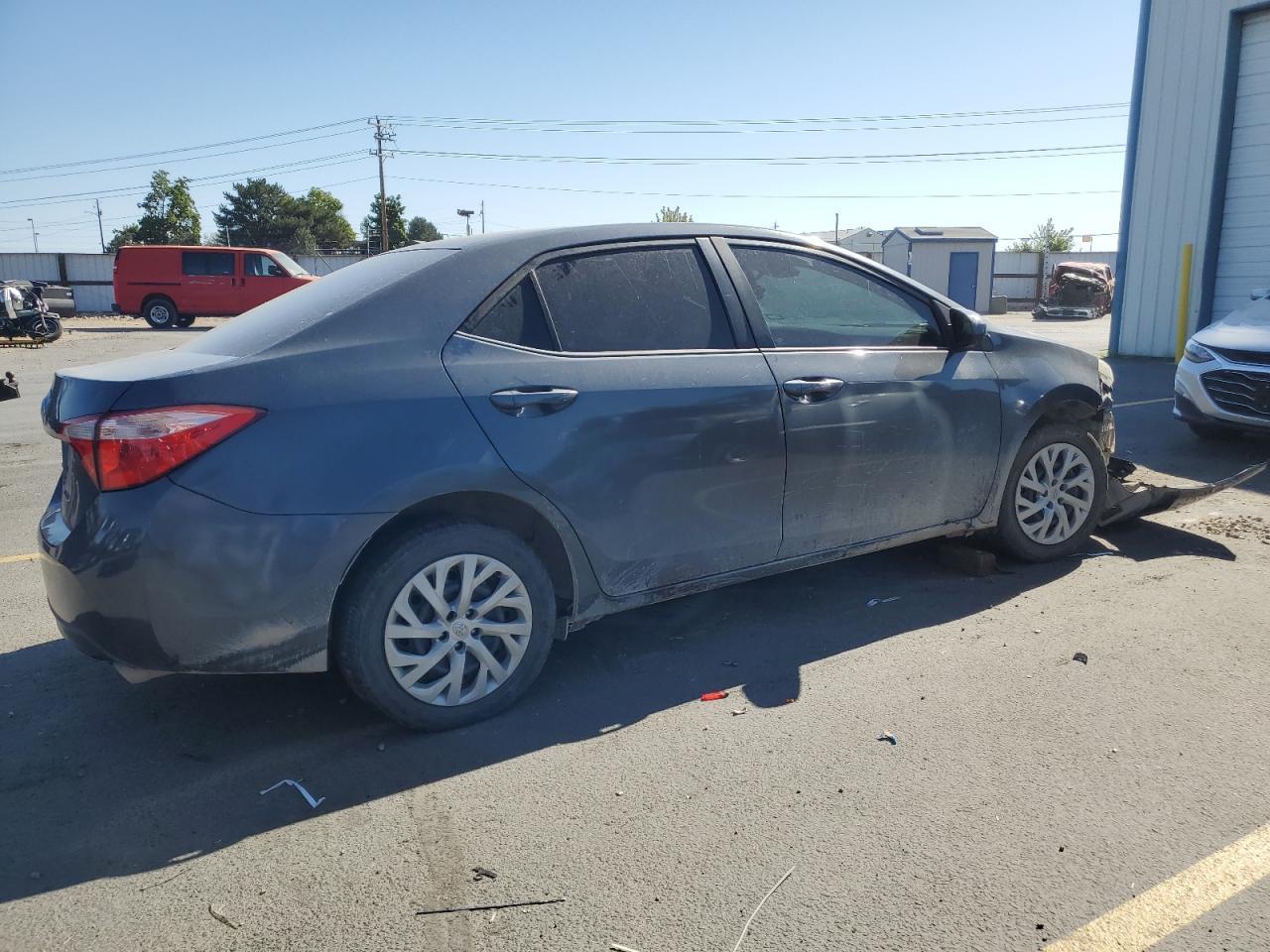 2018 TOYOTA COROLLA
