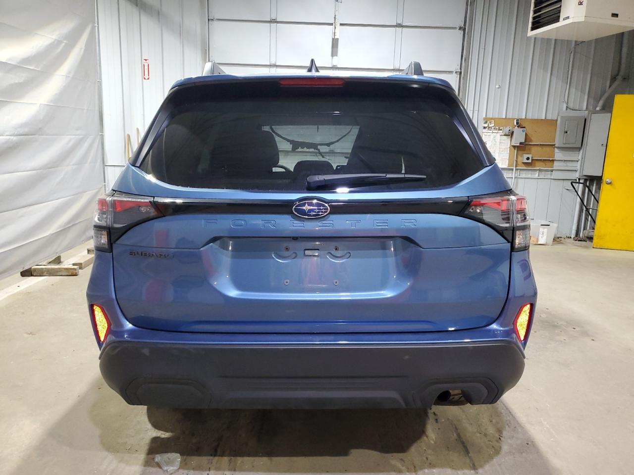 2025 SUBARU FORESTER