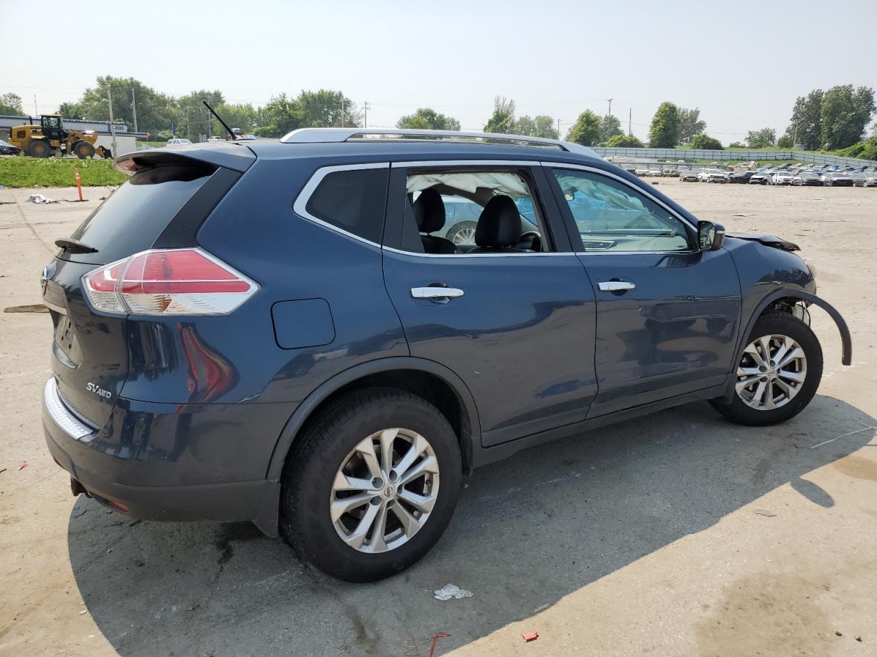 2015 NISSAN ROGUE