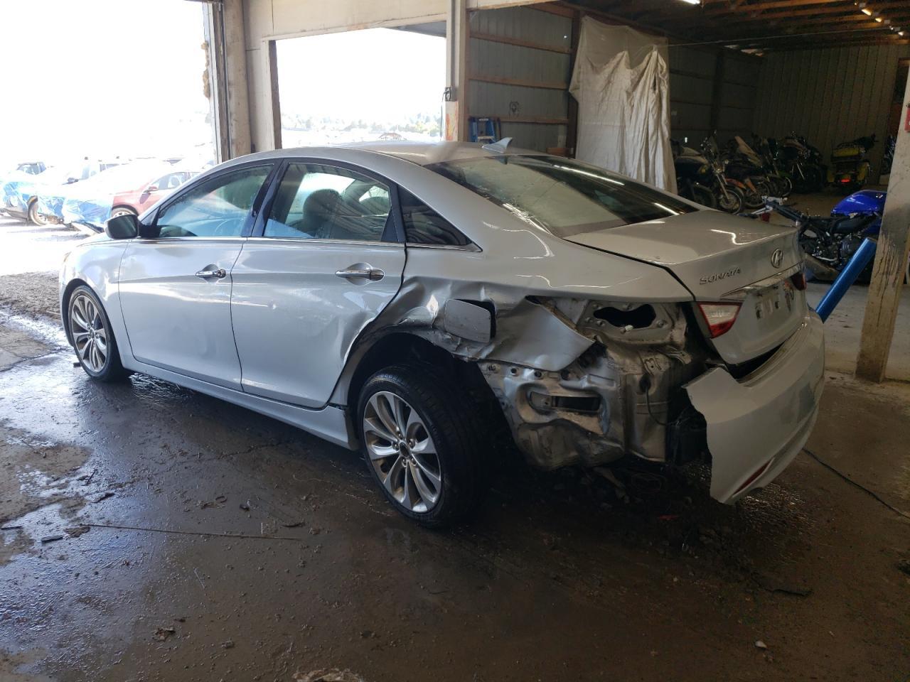2011 HYUNDAI SONATA