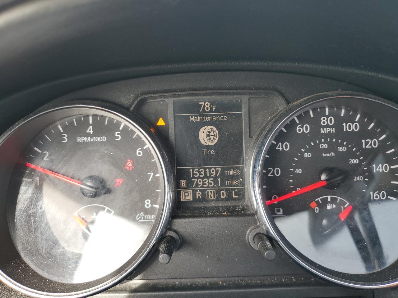 2014 NISSAN ROGUE