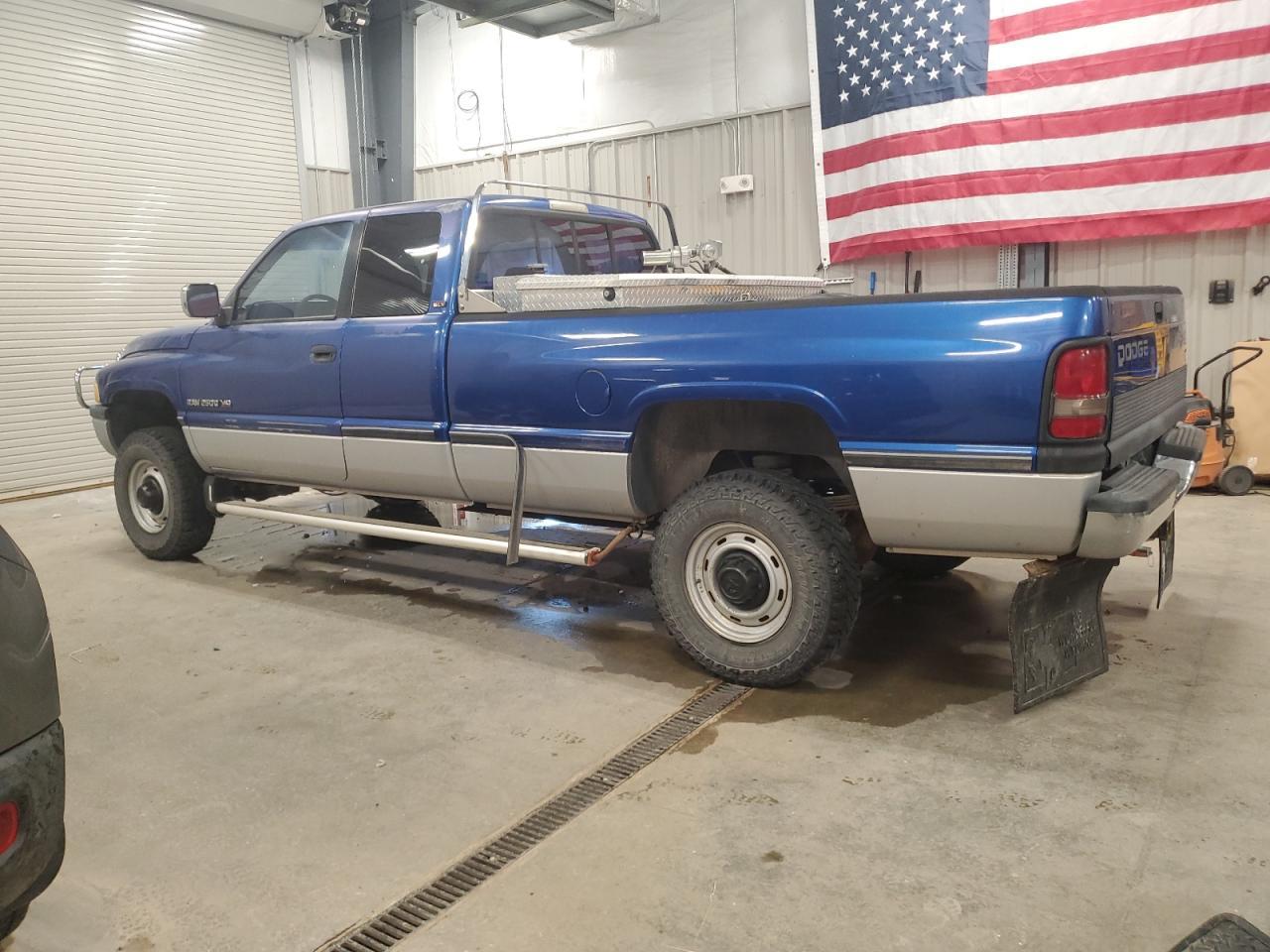 1996 DODGE Ram 2500