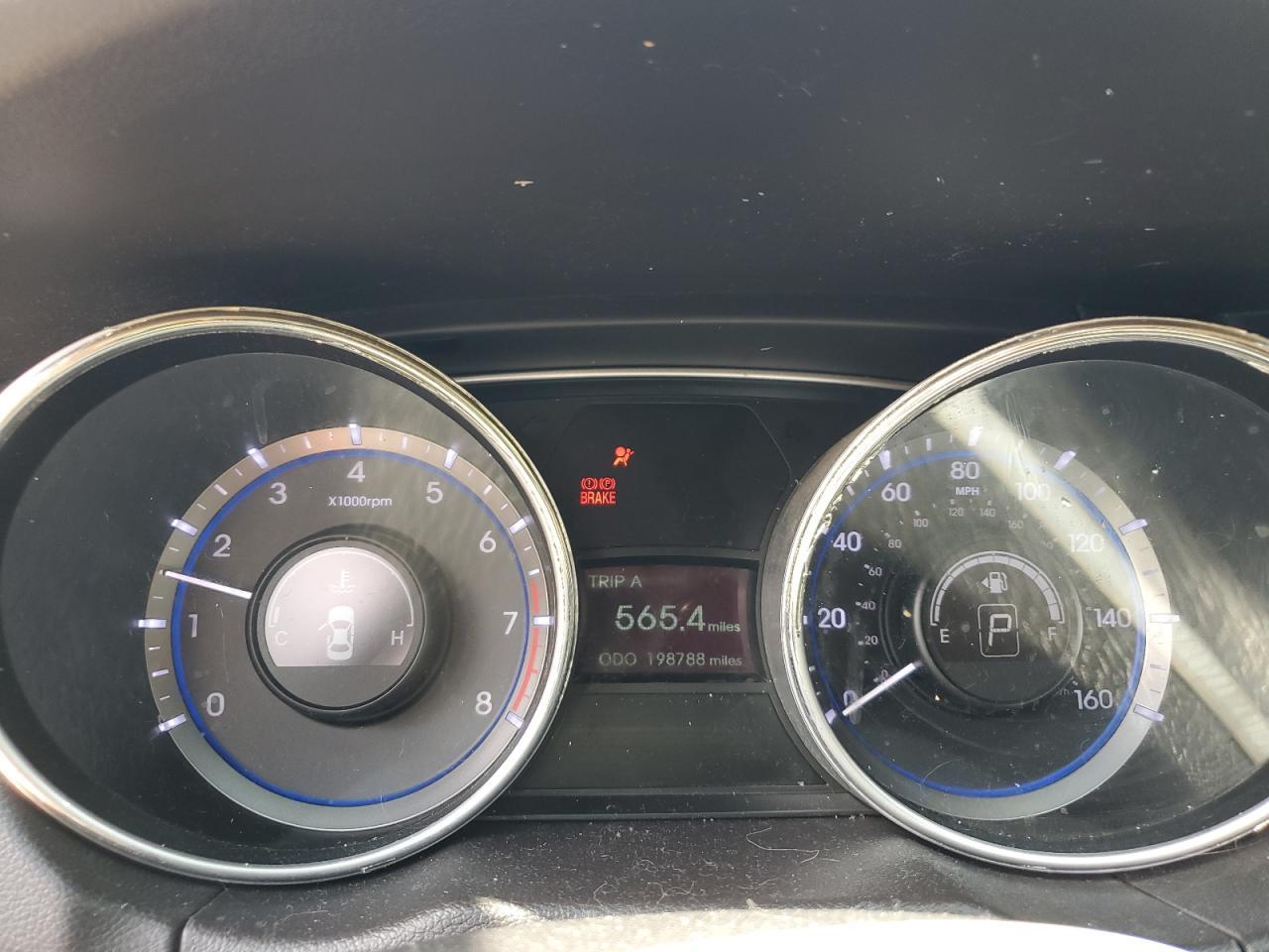 2012 HYUNDAI SONATA