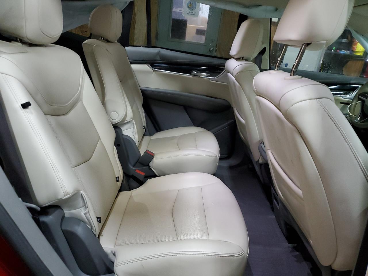 2024 CADILLAC XT6