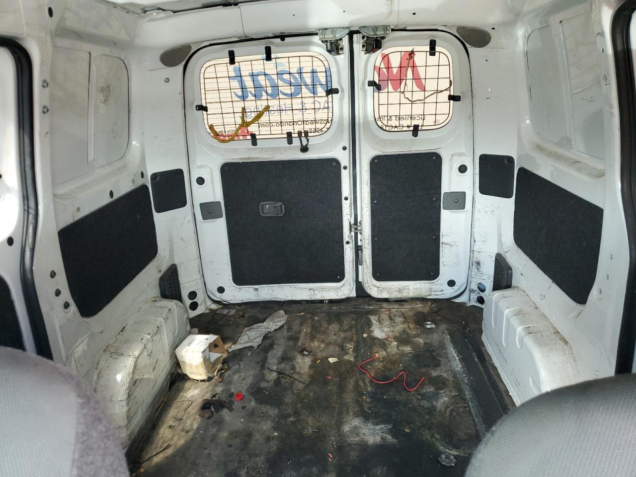 2017 NISSAN NV 200