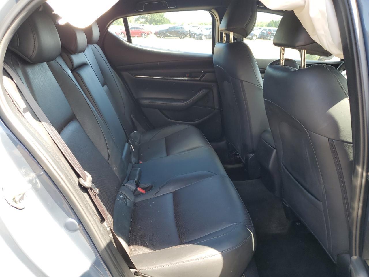 2019 MAZDA 3