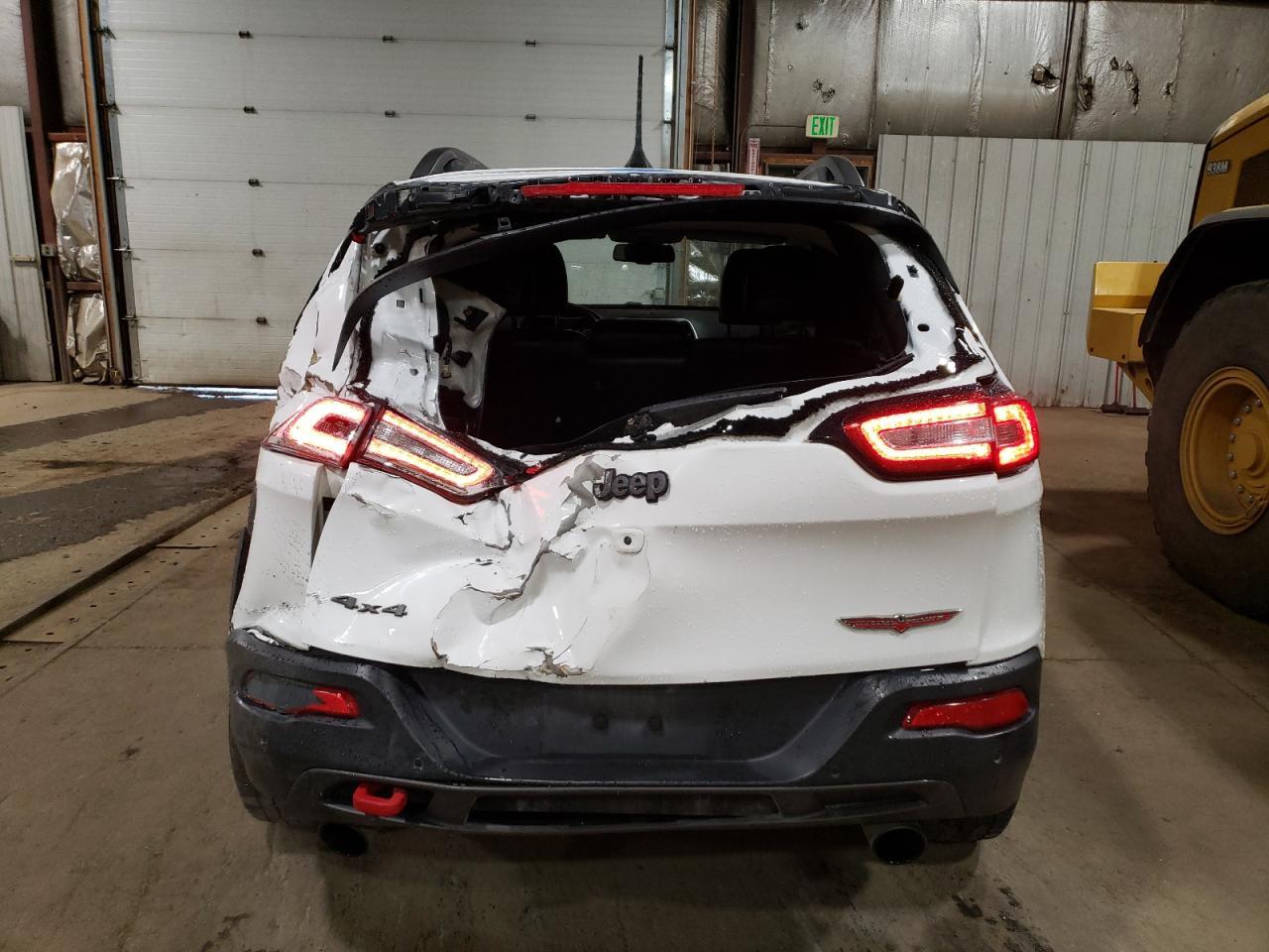 2018 JEEP CHEROKEE