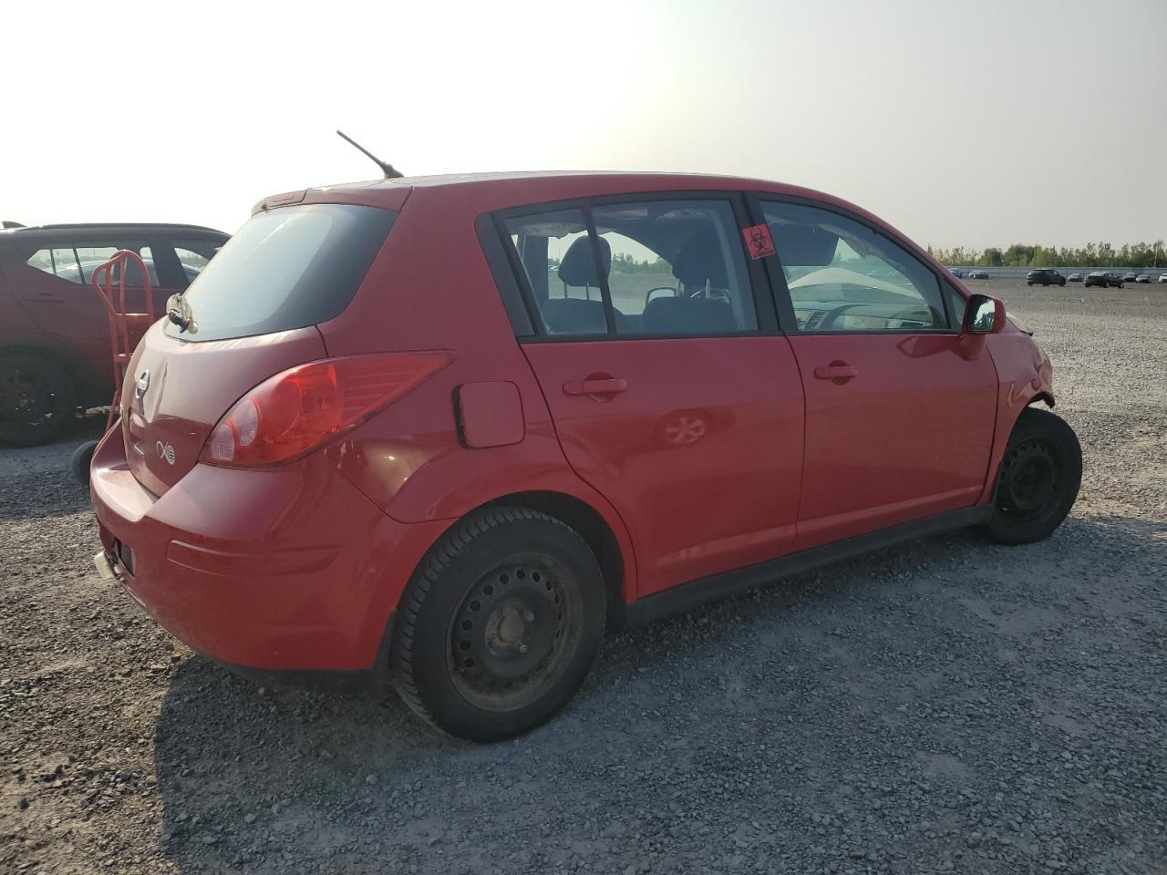 2012 NISSAN VERSA