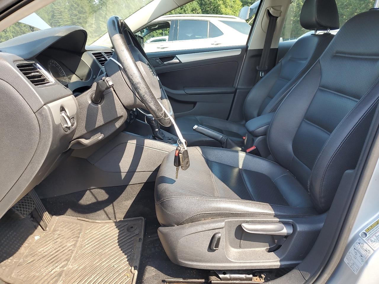 2013 VOLKSWAGEN JETTA