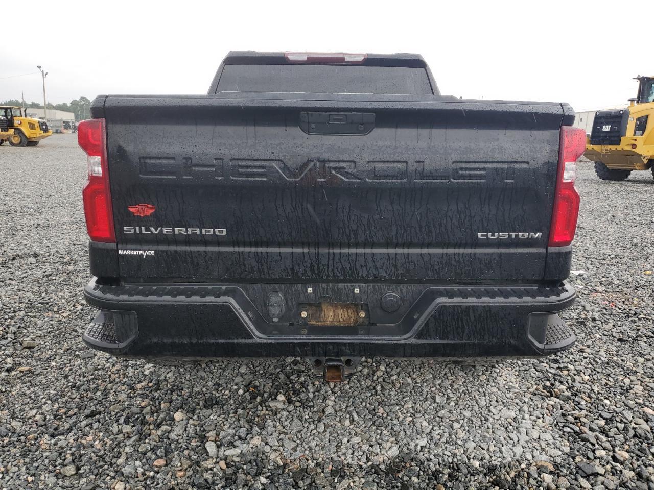 2021 CHEVROLET Silverado