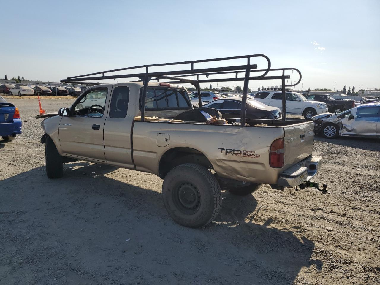 2000 TOYOTA TACOMA