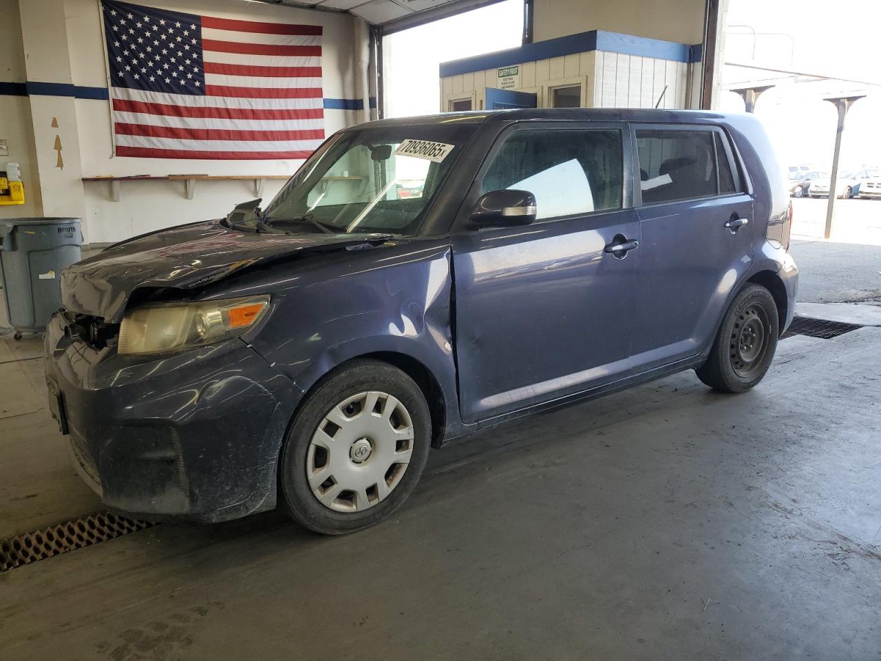2012 TOYOTA SCION