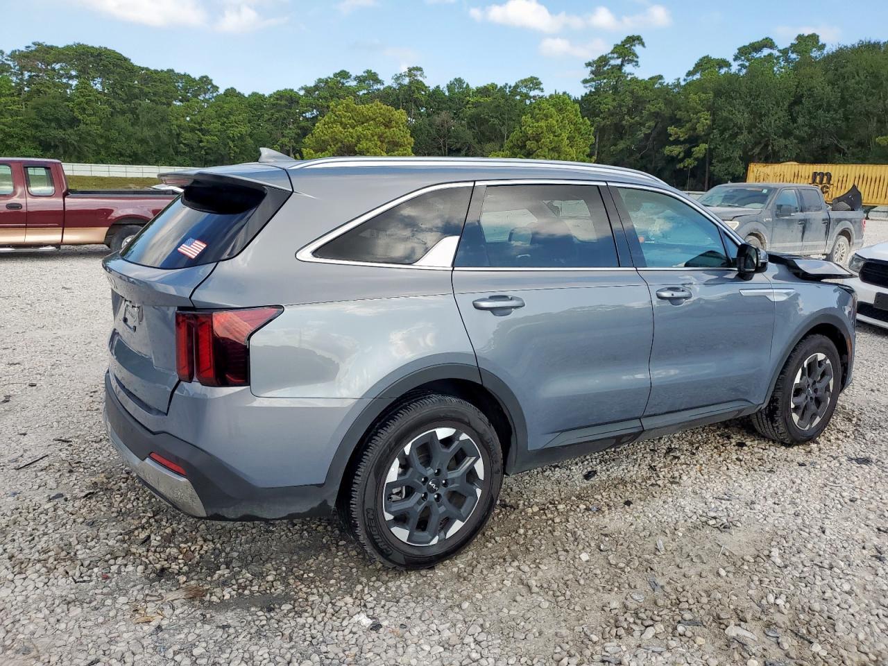 2024 KIA SORENTO