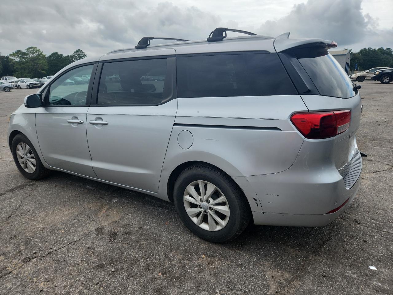 2016 KIA SEDONA