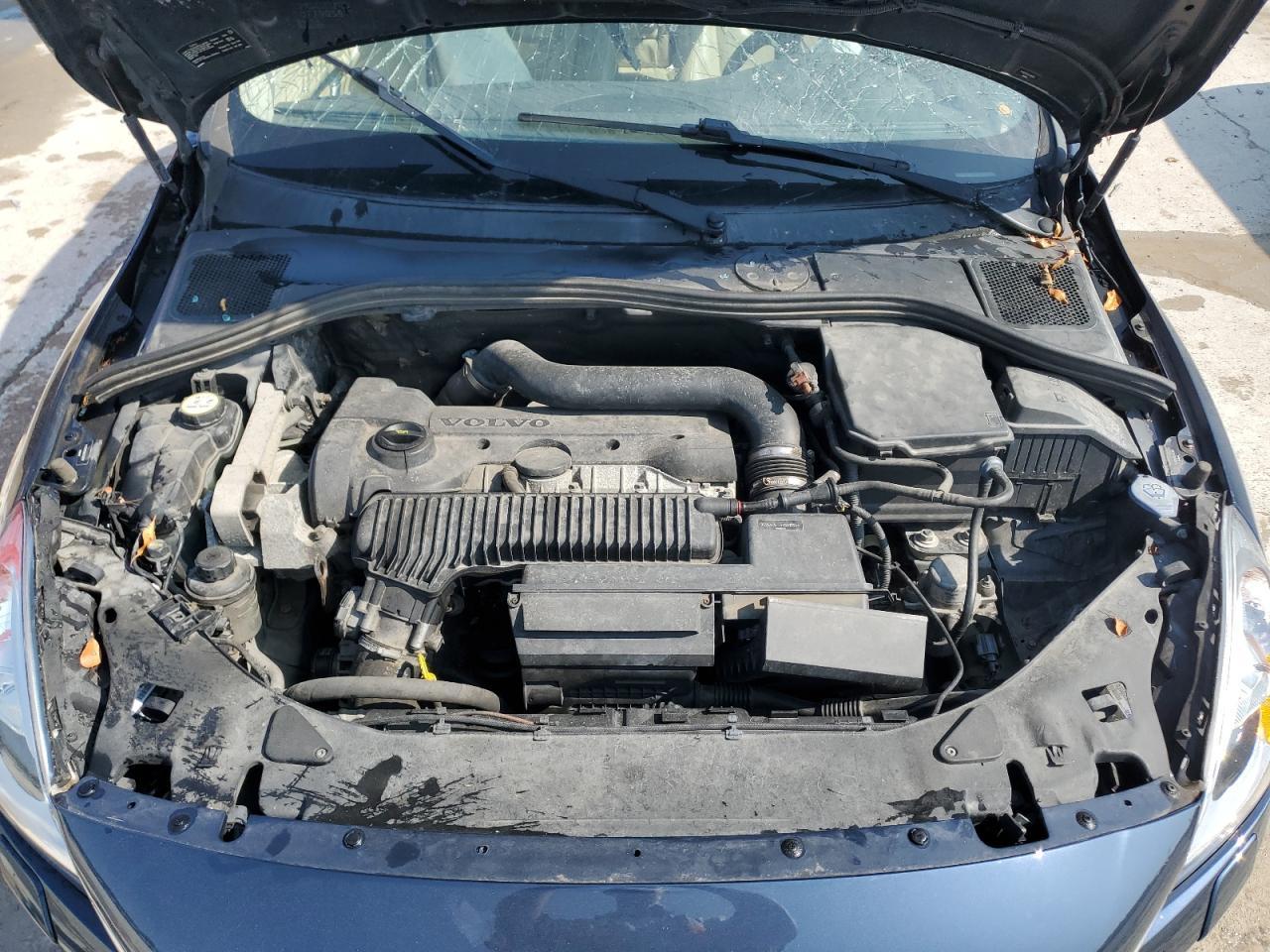 2012 VOLVO S60