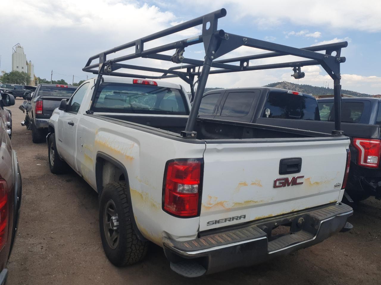 2016 GMC Sierra