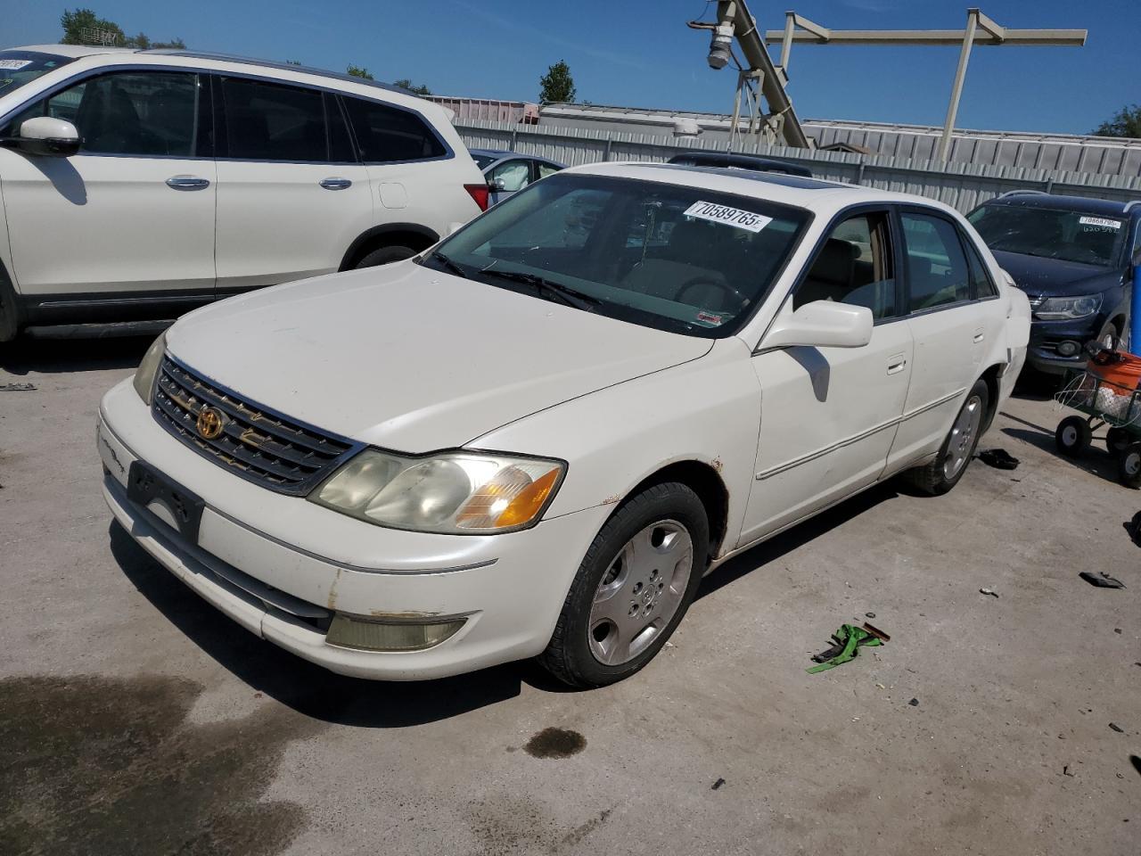 2004 TOYOTA Avalon